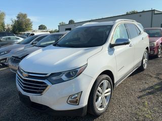 2020 Chevrolet Equinox Premier - Exterior Front Left Corner Image